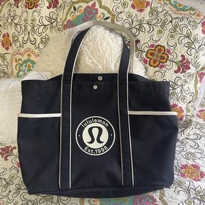 Canvas Lululemon tote, new without tags